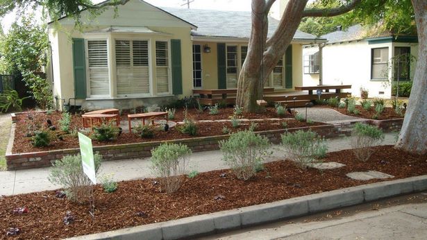 re-landscaping-front-yard-21_10 Озеленяване на предния двор
