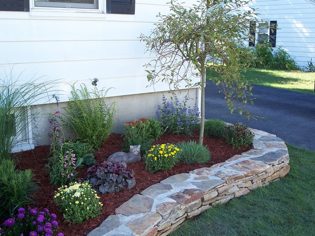 simple-front-yard-flower-bed-ideas-10_19 Прости идеи за цветни лехи на предния двор