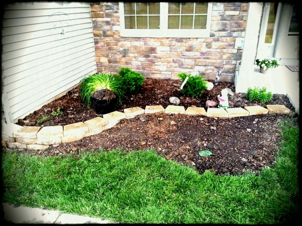 simple-landscaping-ideas-for-a-small-front-yard-06_15 Прости идеи за озеленяване за малък преден двор