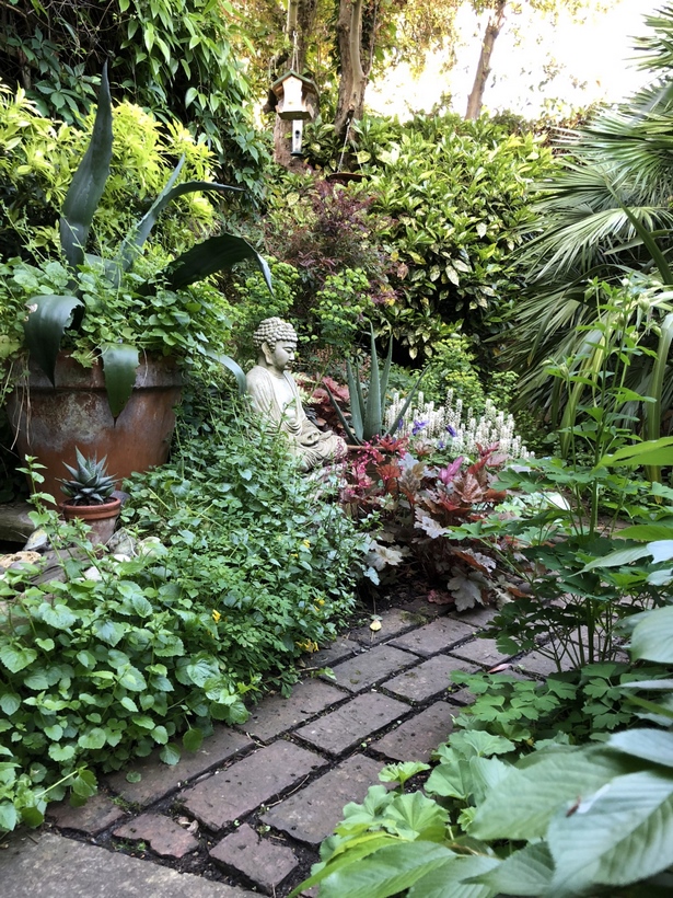 small-shady-garden-ideas-19_15 Малки сенчести градински идеи