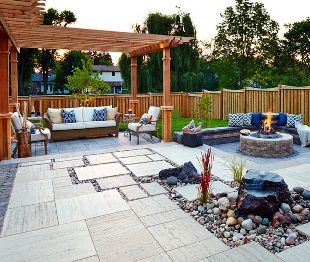 backyard-patio-stone-designs-60_16 Двор двор каменни дизайни
