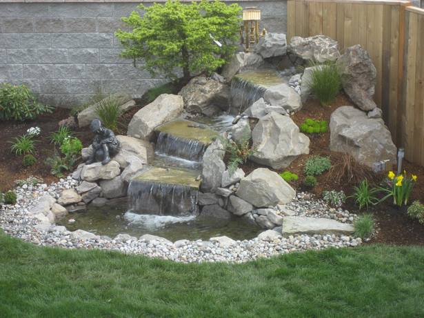 build-a-simple-backyard-waterfall-24_6 Изграждане на прост заден двор водопад