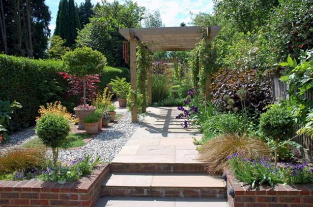 long-thin-garden-design-20_17 Дълъг тънък дизайн на градината