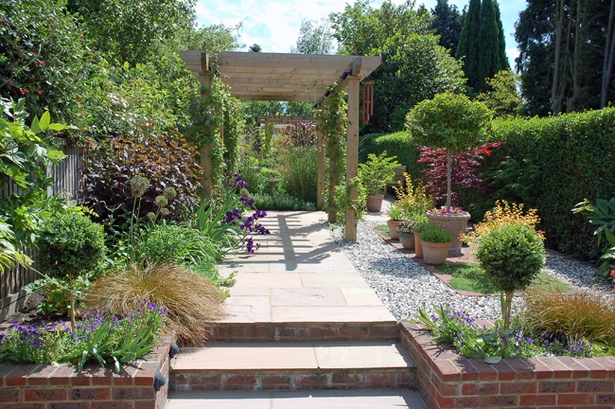 long-thin-garden-design-20_2 Дълъг тънък дизайн на градината