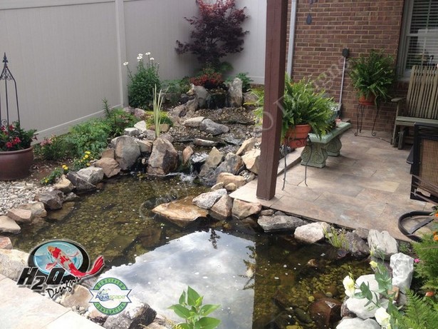 small-backyard-koi-pond-ideas-42_5 Малък заден двор кои езерце идеи