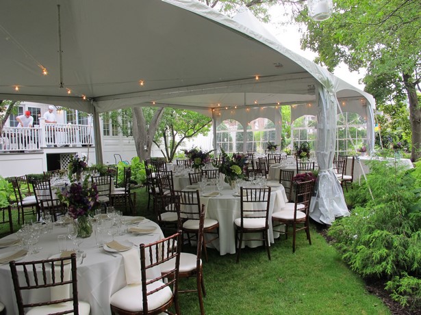 small-backyard-wedding-ideas-48_7 Идеи за малка сватба в задния двор