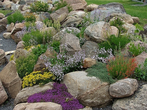 arranging-rocks-in-garden-27_13 Подреждане на камъни в градината