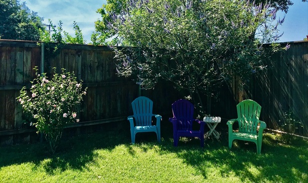 backyard-fence-garden-ideas-04_15 Двор ограда градина идеи