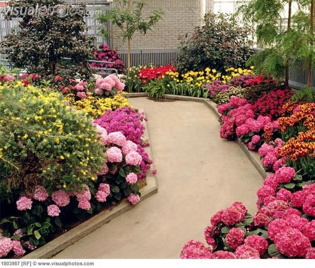 beautiful-flower-garden-path-35_5 Красива цветна градина пътека