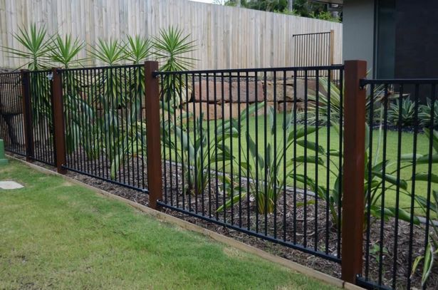 home-and-garden-fence-designs-60_5 Дизайн на ограда за дома и градината