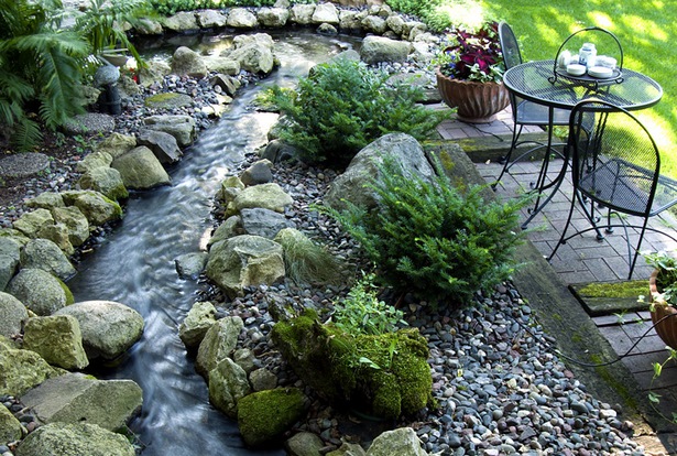 landscaping-ideas-for-backyard-with-rocks-15_8 Озеленяване идеи за заден двор с камъни