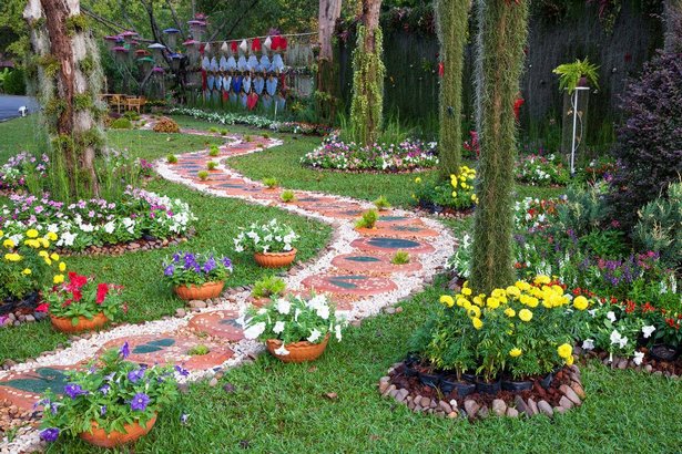pathway-flower-beds-65_4 Пътека цветни лехи