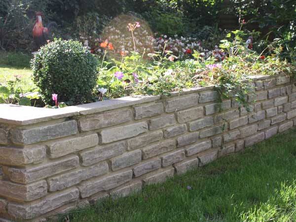 short-garden-wall-ideas-70_17 Кратки идеи за градински стени