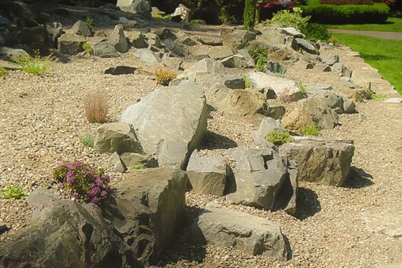 using-rocks-in-your-garden-60_8 Използване на камъни във вашата градина