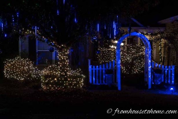 blue-and-white-christmas-lights-07_5 Сини и бели коледни светлини