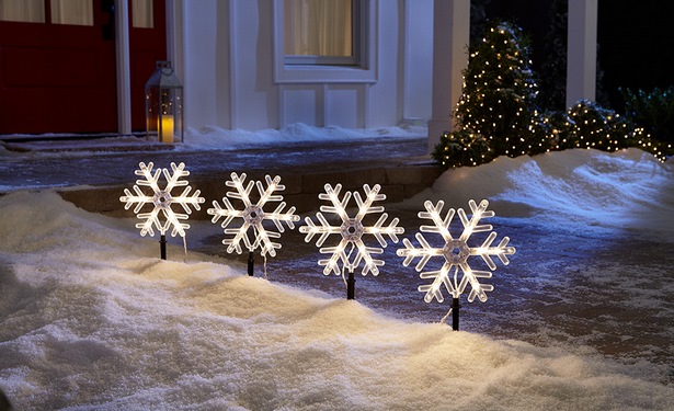 christmas-yard-decorations-ideas-59_10 Идеи за коледна украса на двора
