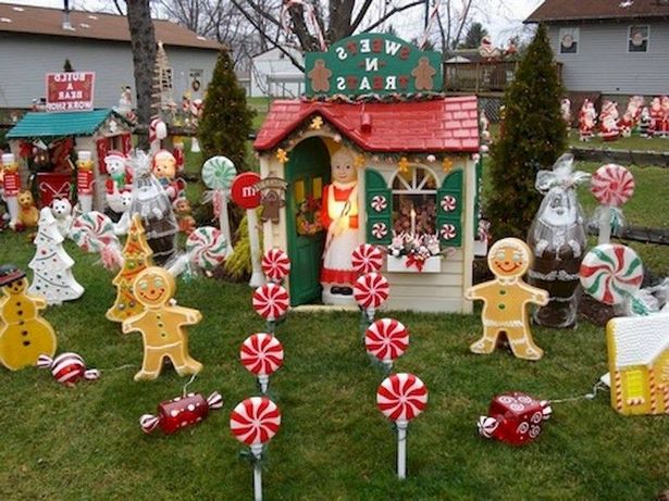 christmas-yard-decorations-ideas-59_13 Идеи за коледна украса на двора