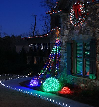 easy-outdoor-christmas-lights-ideas-66 Лесни идеи за коледни светлини на открито