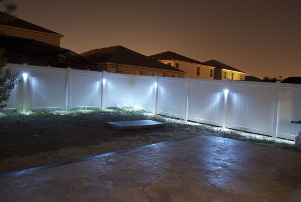 garden-fence-lighting-ideas-83_7 Градинска ограда осветление идеи