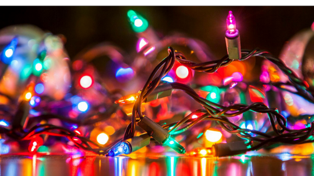 hanging-christmas-lights-outside-34_3 Висящи коледни светлини отвън