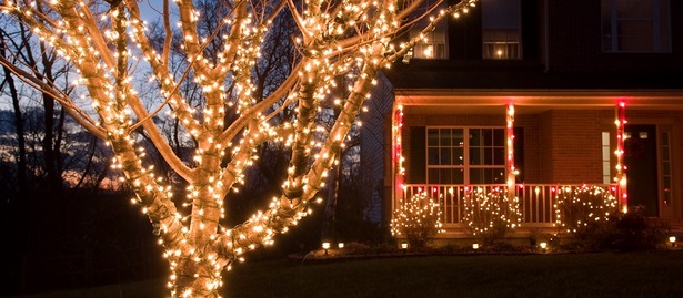 hanging-christmas-lights-outside-34_6 Висящи коледни светлини отвън
