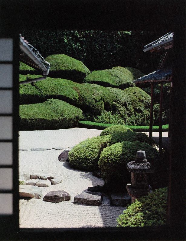 in-a-japanese-garden-93_12 В японската градина