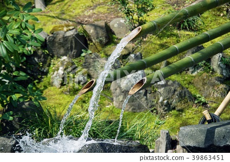 japanese-garden-pond-pictures-55_9 Японски градина езерце снимки