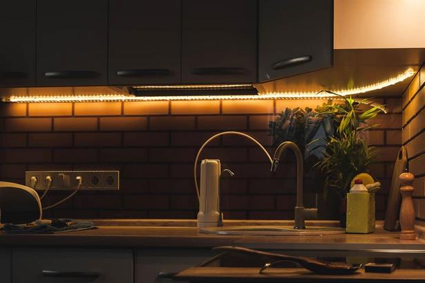 kitchen-led-lighting-ideas-30_7 Идеи за осветление на кухнята