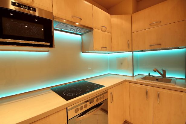 kitchen-led-lighting-ideas-30_9 Идеи за осветление на кухнята