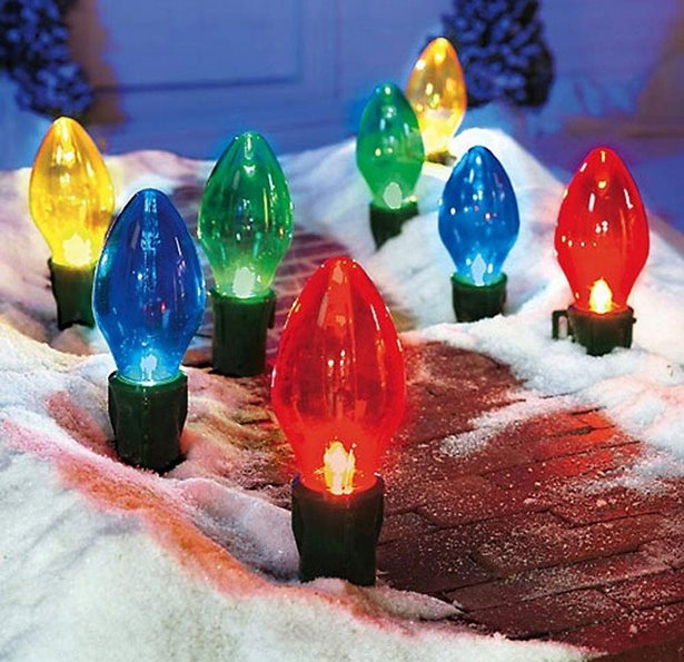 large-outdoor-christmas-lights-45 Големи външни коледни светлини