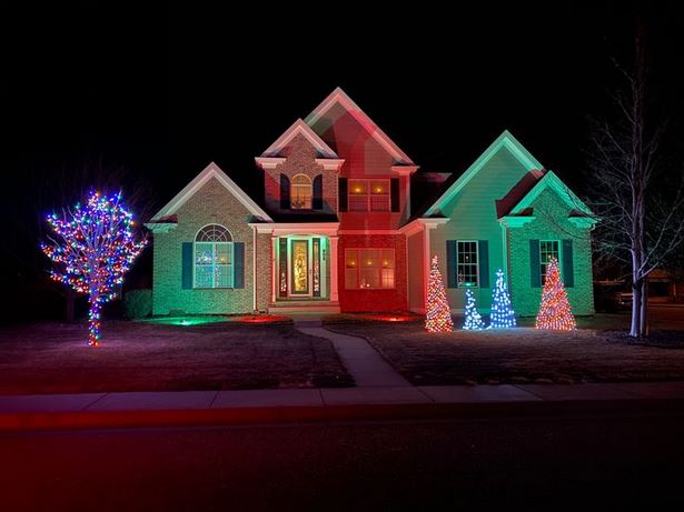 outdoor-christmas-spotlights-34_13 Външни коледни Прожектори