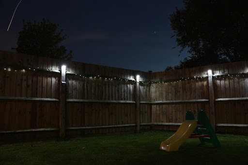 outdoor-fence-lighting-ideas-35_13 Външна ограда осветление идеи