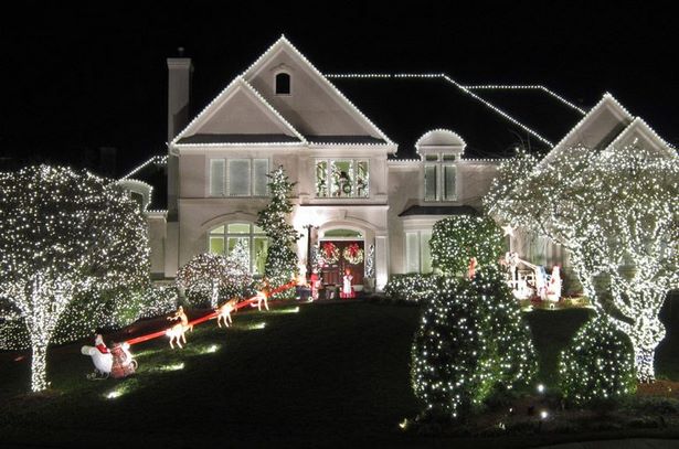 white-outdoor-christmas-lights-43 Бели външни коледни светлини