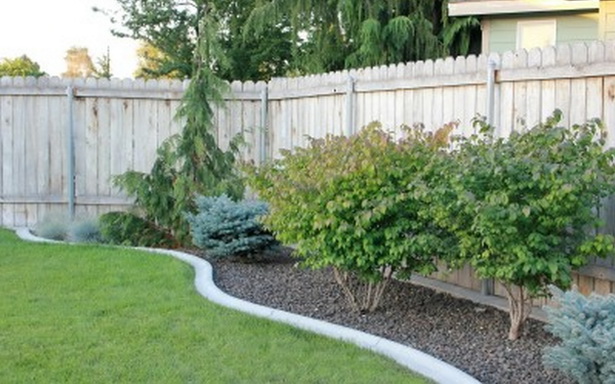 affordable-backyard-landscaping-ideas-30_9 Достъпни идеи за озеленяване на задния двор