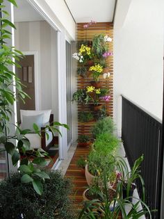 apartment-balcony-garden-ideas-93_12 Апартамент балкон градински идеи