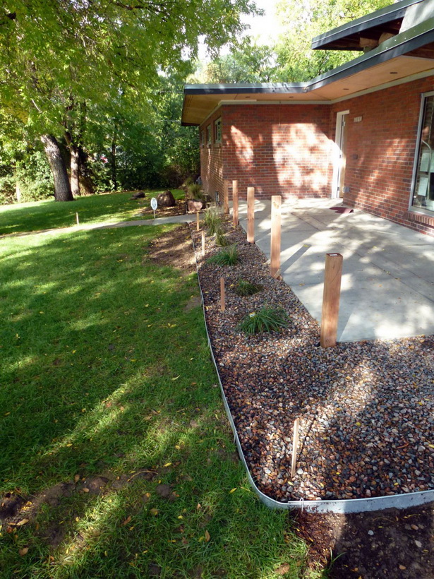 backyard-border-landscaping-ideas-41_7 Идеи за озеленяване на задния двор