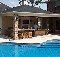 backyard-designs-with-pool-and-outdoor-kitchen-06_10 Дизайн на задния двор с басейн и външна кухня