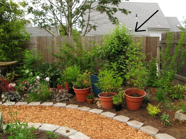 backyard-easy-landscaping-ideas-02_10 Задния двор лесно озеленяване идеи