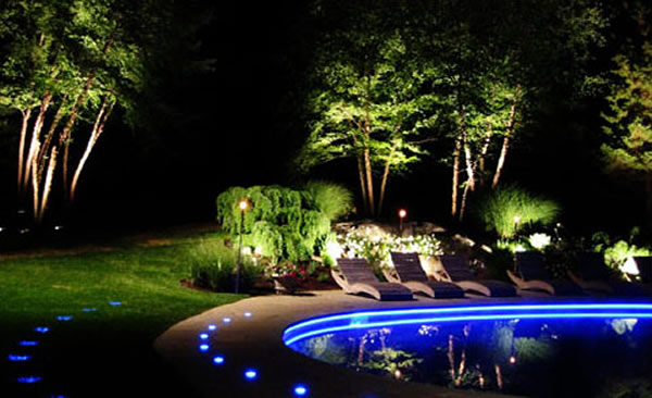 backyard-landscape-lighting-45_12 Заден двор пейзаж осветление