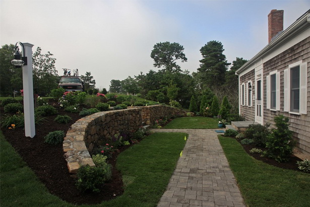 backyard-landscaping-ideas-retaining-walls-63_13 Заден двор озеленяване идеи подпорни стени