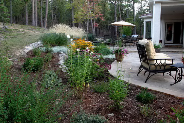 backyard-patio-landscaping-ideas-90_13 Двор вътрешен двор идеи за озеленяване