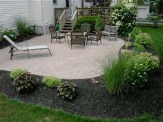 backyard-patio-landscaping-85_14 Двор двор озеленяване
