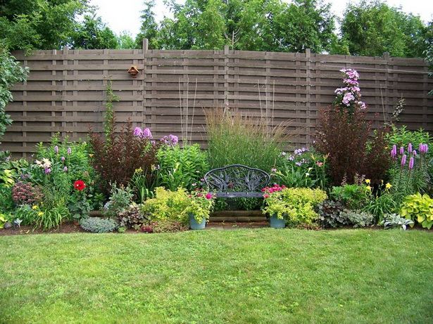 backyard-planters-ideas-78_8 Идеи за саксии за задния двор