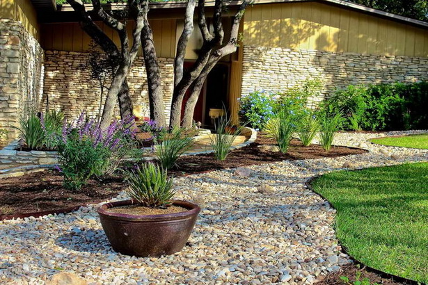 backyard-rock-landscaping-ideas-56_5 Идеи за озеленяване на задния двор