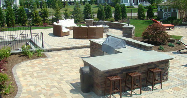 backyard-stone-patio-design-ideas-95_2 Двор камък вътрешен дизайн идеи