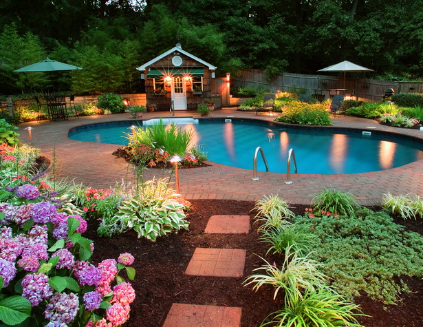 backyard-with-pool-landscaping-ideas-54_16 Двор с идеи за озеленяване на басейн