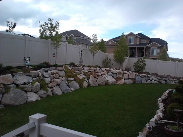 backyards-with-retaining-walls-98_8 Дворове със подпорни стени