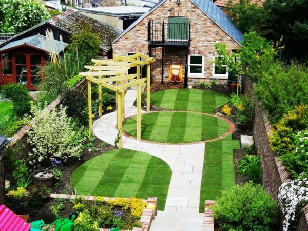 beautiful-small-garden-designs-98_11 Красиви малки градински дизайни