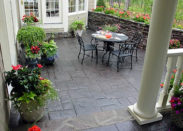 concrete-patio-ideas-for-small-backyards-27_20 Конкретни идеи за вътрешен двор за малки дворове