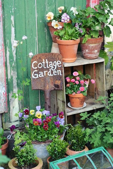 cottage-container-garden-ideas-84_11 Вила контейнер градински идеи